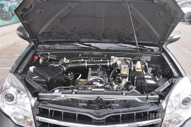 2012款 歐風(fēng)版 綠靜2.0T自動(dòng)四驅(qū)超豪華型