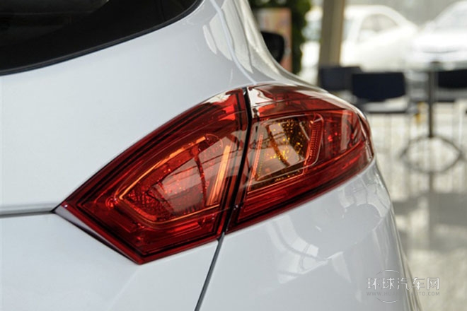 2013款 1.6L 手動致酷型 國V