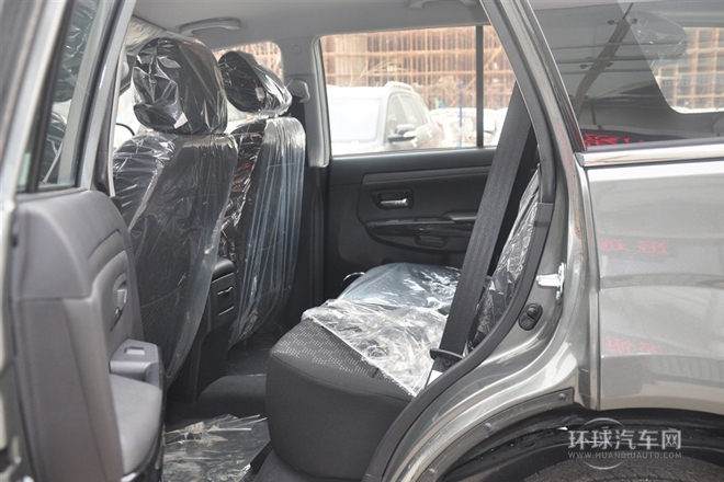 2012款 歐風(fēng)版 綠靜2.0T自動四驅(qū)超豪華型