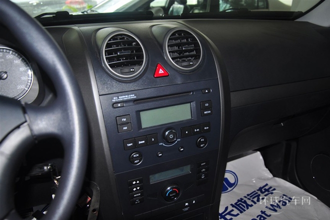 2012款 歐風(fēng)版 綠靜2.0T自動四驅(qū)超豪華型