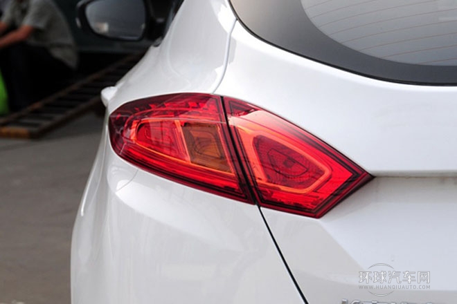 2013款 1.6L 自動俊酷型 國V