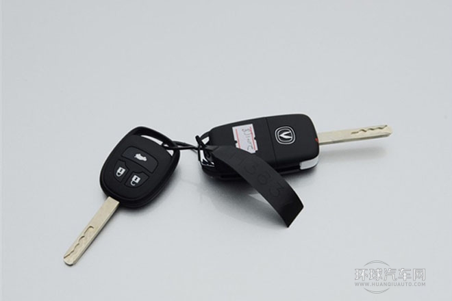 2013款 1.6L 自動(dòng)致酷型 國(guó)IV