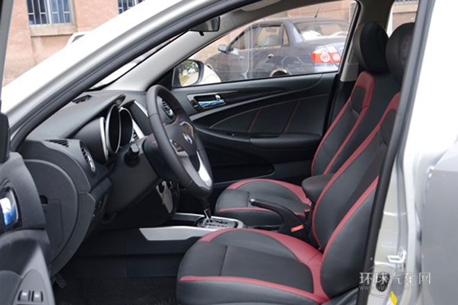 2013款 1.6L 自動致酷型 國IV