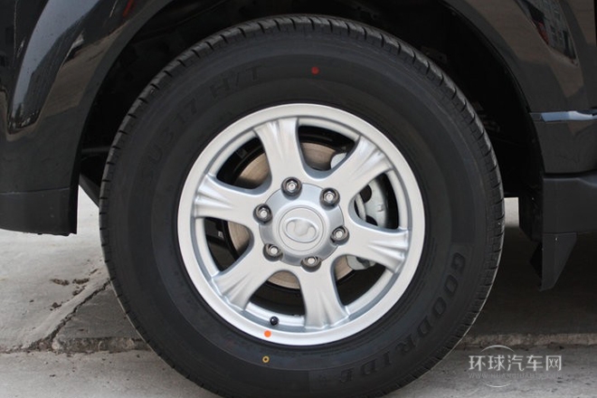 2012款 智尊版 綠靜2.0T手動兩驅舒適型