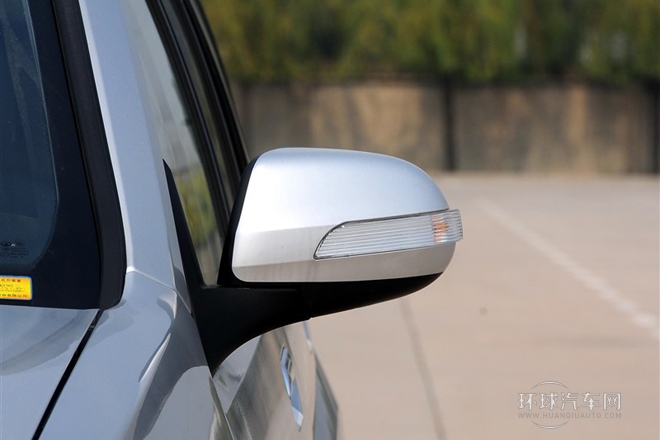 2012款 歐風版 綠靜2.0T自動四驅超豪華型