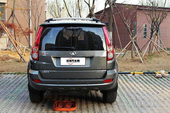 2012款 歐風版 綠靜2.0T自動四驅豪華型