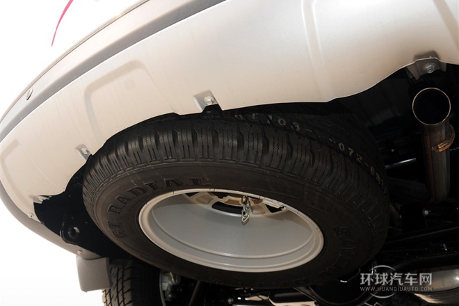 2012款 智尊版 綠靜2.0T自動四驅豪華型