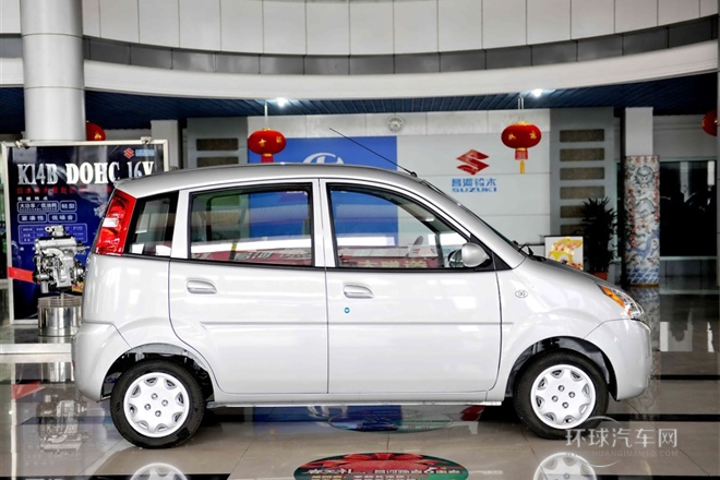 2011款 A+ 1.0L 手動標準型