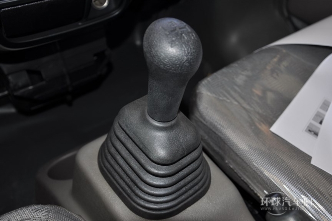 2012款 1.2L標準型