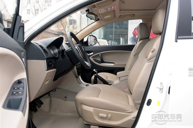 2013款 1.8L 手動尊貴型