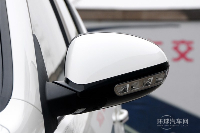 2013款 1.8L 手動尊貴型