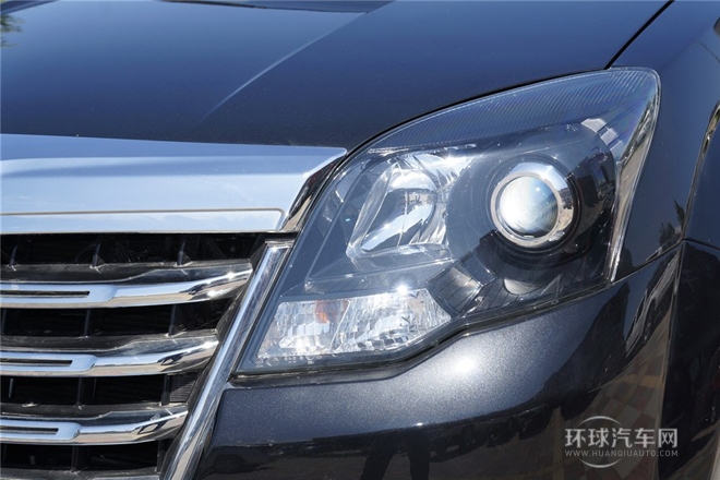 2013款 智尊版 2.0T手動(dòng)兩驅(qū)尊貴型