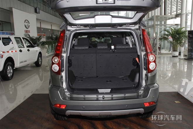 2013款 智尊版 2.0T手動(dòng)兩驅(qū)精英型