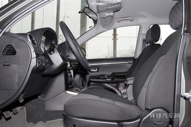 2013款 智尊版 2.0T手動兩驅(qū)精英型