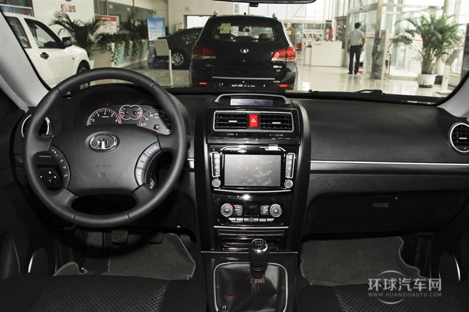 2013款 智尊版 2.0T手動(dòng)兩驅(qū)精英型