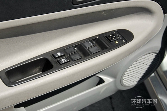 2013款 三廂 1.5L 自動精英型