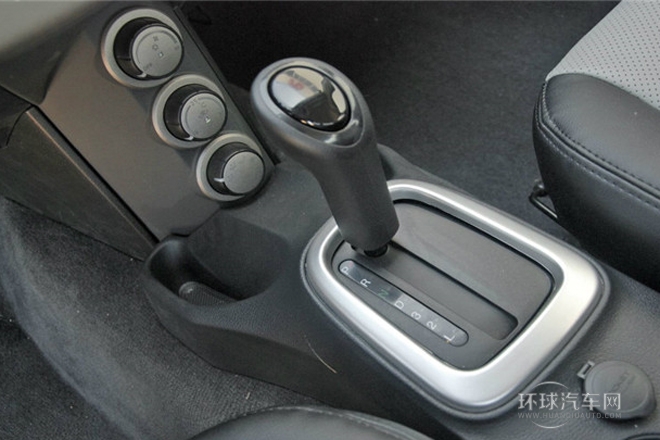 2013款 三廂 1.5L 自動精英型