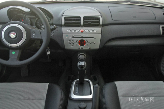 2013款 三廂 1.5L 自動精英型