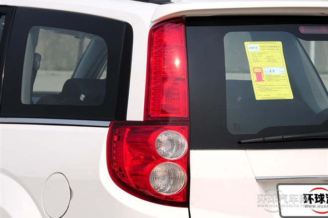 2012款 智尊版 綠靜2.0T自動四驅(qū)舒適型