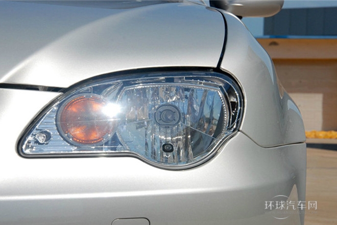 2013款 三廂 1.5L 自動精英型