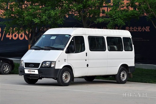 2013款 2.8T柴油普通型長軸中頂國III