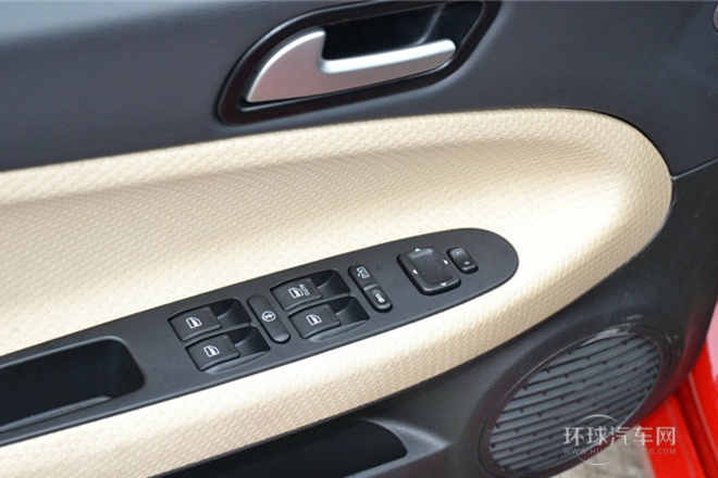 2013款 兩廂 1.5L 自動精英型