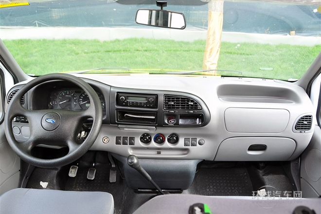 2013款 2.8T柴油普通型短軸中頂國(guó)IV