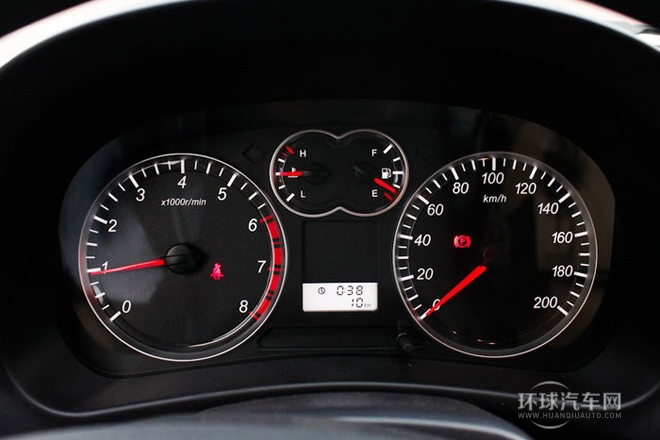 2012款 歐風(fēng)版 綠靜2.0T手動(dòng)兩驅(qū)舒適型