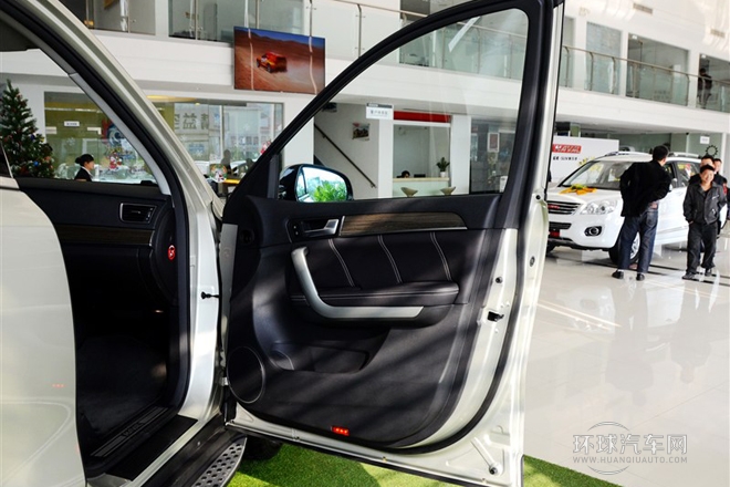 2014款 2.0T 兩驅標準型