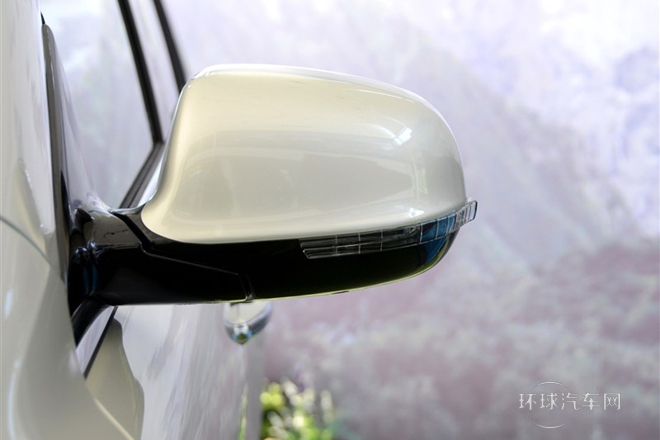 2014款 2.0T 兩驅(qū)標準型