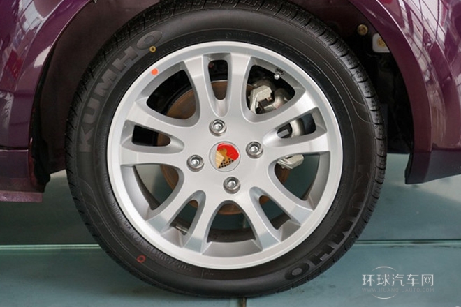 2012款 Sportback 1.8L 手動(dòng)尊貴型