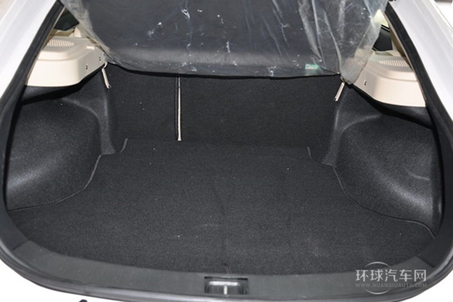 2012款 Sportback 1.8L 自動風尚版