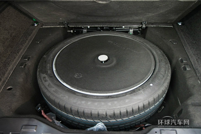 2014款 3.0 V6 SC Vogue SE 創(chuàng)世加長版