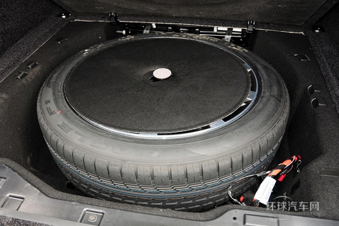 2014款 5.0 V8 SC AB 尊崇創(chuàng)世加長版