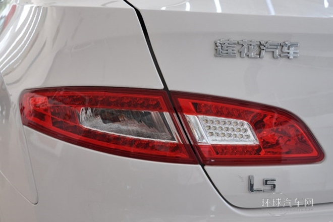 2012款 Sportback 1.8L 自動尊貴型