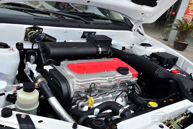 2012款 三廂 1.8L 手動(dòng)風(fēng)尚版