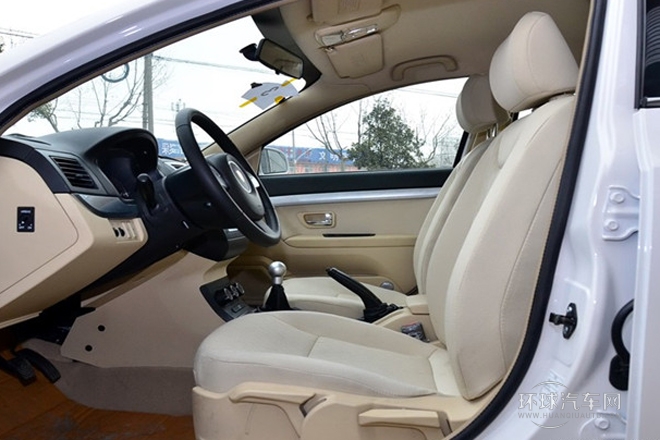 2012款 三廂 1.8L 手動風尚版