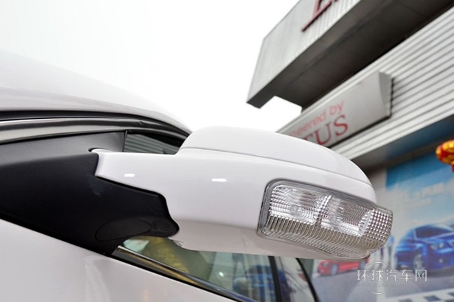 2012款 三廂 1.8L 手動風尚版