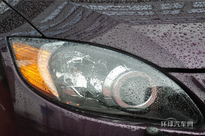 2012款 三廂 1.8L 手動尊貴型