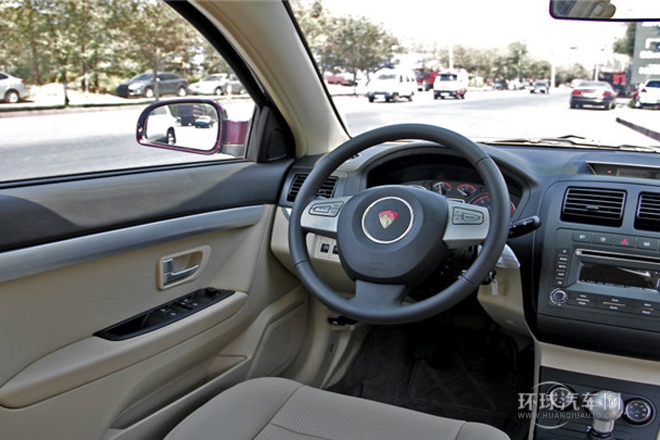 2012款 三廂 1.8L 自動尊貴型