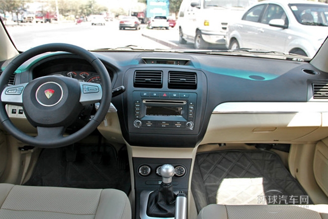 2012款 三廂 1.8L 自動尊貴型