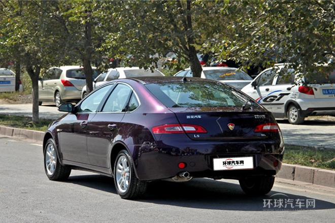 2012款 三廂 1.8L 自動(dòng)尊貴型