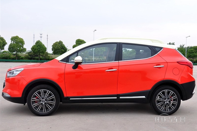 2014款 1.5L 手動豪華智能型