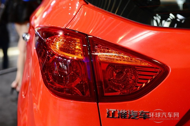 2014款 1.5L 手動豪華智能型