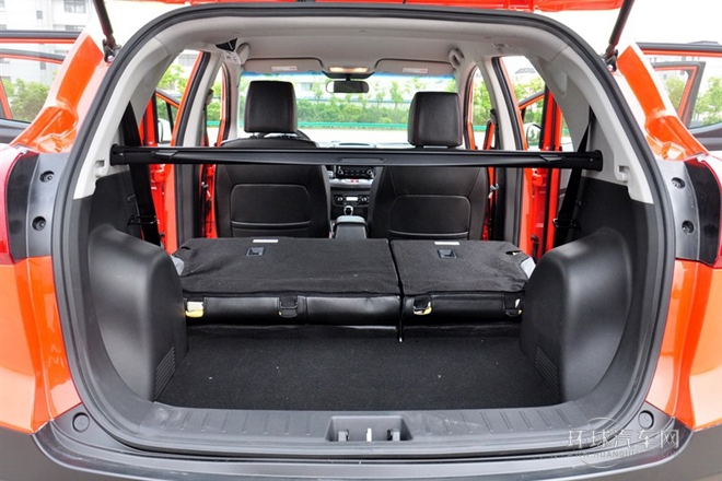 2014款 1.5L 手動(dòng)豪華智能型