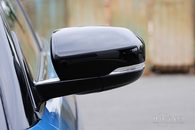 2013款 2.0T 3門眩藍(lán)限量版