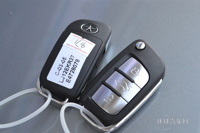 2014款 1.5L 手動舒適型