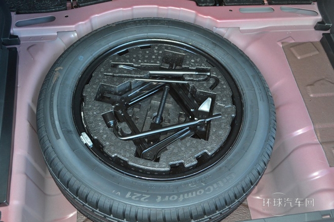 2014款 1.5L 手動舒適型