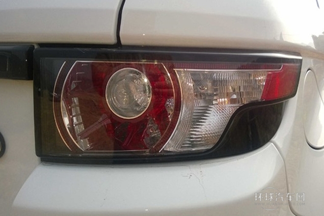 2013款 2.0T 3門耀動版