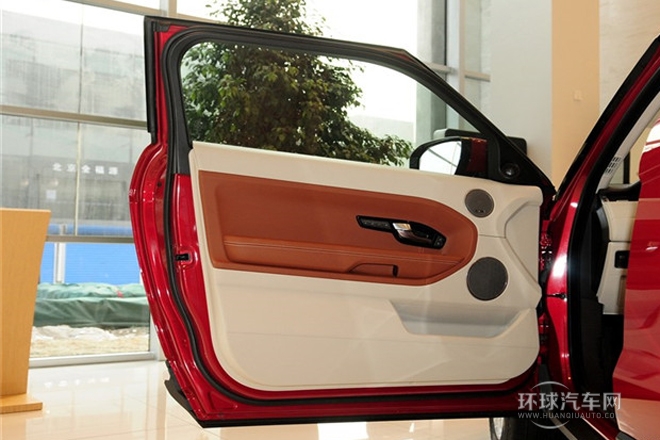 2013款 2.0T 3門(mén)耀致版